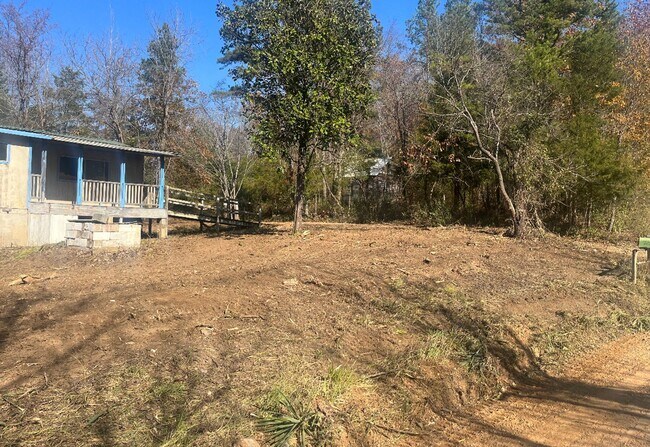 Foto del edificio - Country Living! - $600 D / $290 M