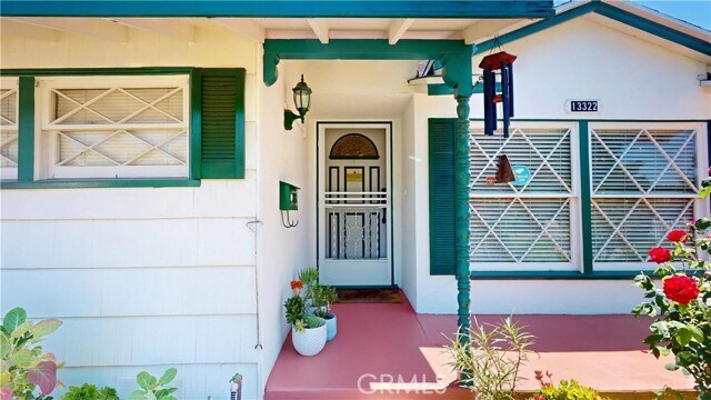 Foto del edificio - 13322 Valleyheart Dr N