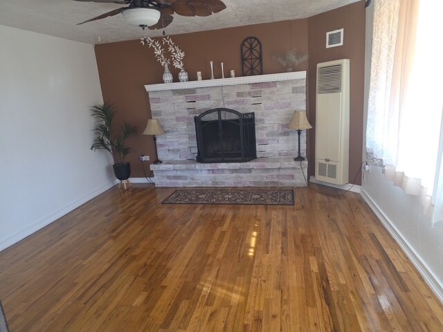 Foto del edificio - 1825 Mann St