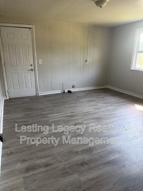 Foto del edificio - 1207 E 23rd St