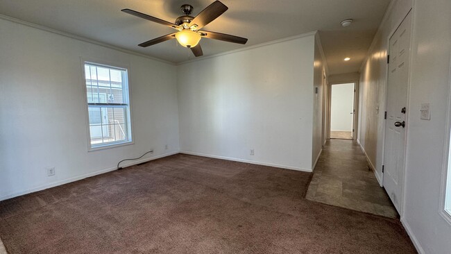 Foto del edificio - 2020 Lark Ln NW