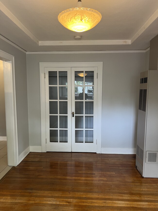 Extra storage - 3204 SE 26th Ave