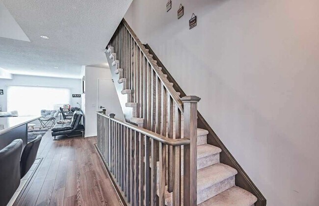 Photo du bâtiment - 2500 Hill Rise Crt