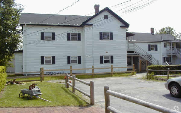 Primary Photo - 43 Ames Pl