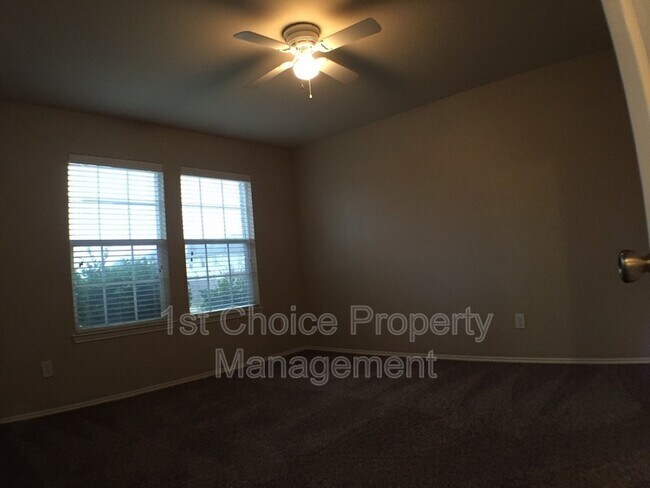 Foto del edificio - 12817 Pricklybranch Dr