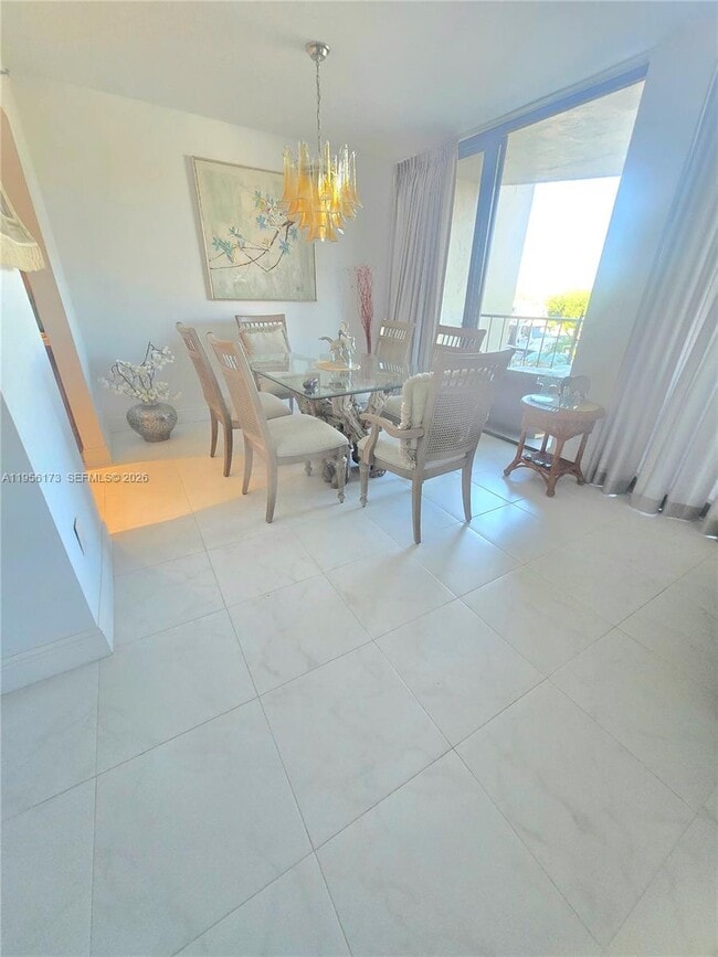 Foto del edificio - 899 Jeffery St