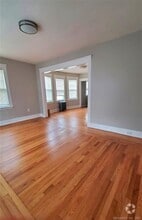 Building Photo - 441 Blohm St