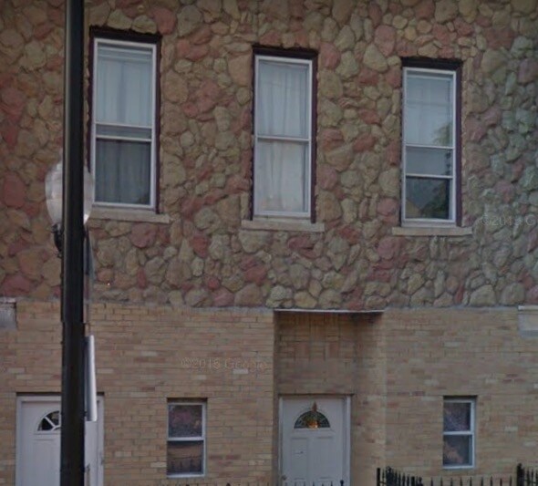 2053 W Coulter St, Chicago, IL 60608 Apartments in Chicago, IL