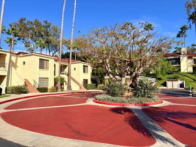 Building Photo - 7303 Calle De Fuentes