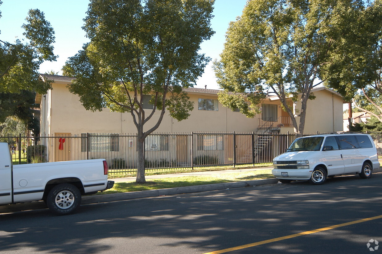 Primary Photo - Park Place