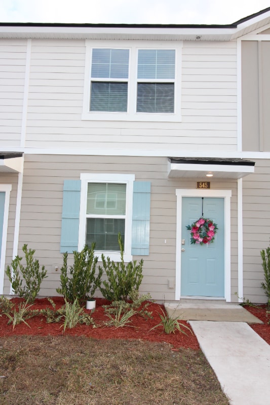 Foto del edificio - 545 Running Wds St