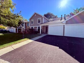 Building Photo - 70 Margate Ct