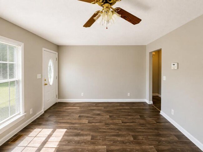 Building Photo - 108 New Gritton Ave
