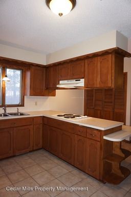 Building Photo - 1200 N Dry Creek Dr