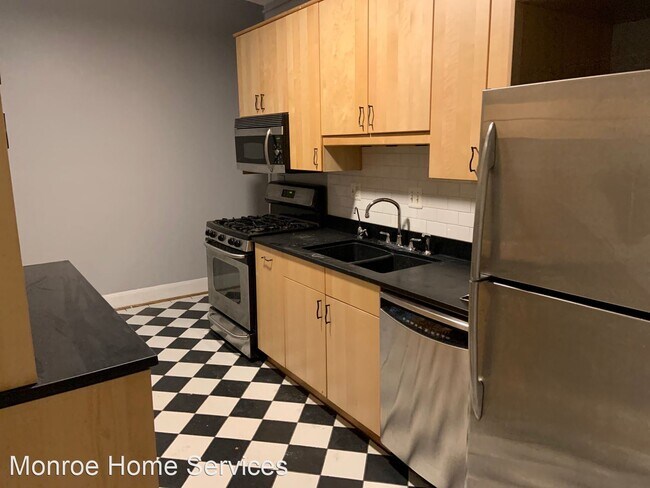 Building Photo - 1 br, 1 bath House - 912 N Calvert St Apt 2B