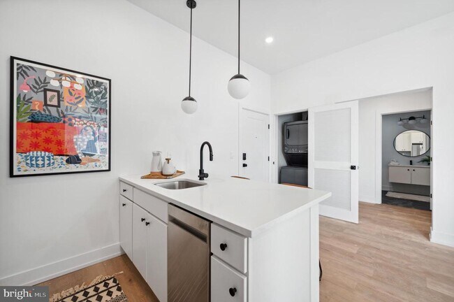 Foto del edificio - 3037 Richmond St