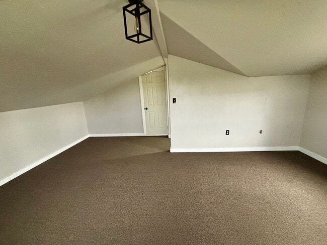 Building Photo - Cozy House in Meadow Lakes Area