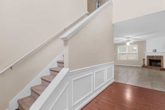 Foto del edificio - 1393 Glenover Way