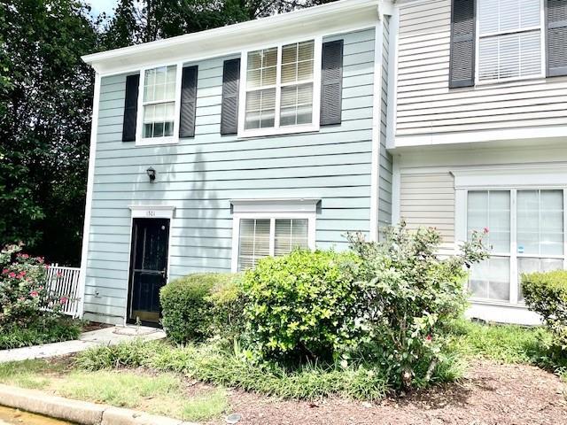 Foto principal - 1301 Wedgewood Ct