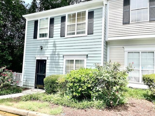 Primary Photo - 1301 Wedgewood Ct