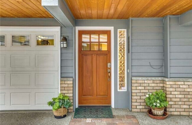 Foto del edificio - Welcome Home 3 bd Townhome - Close to Volu...