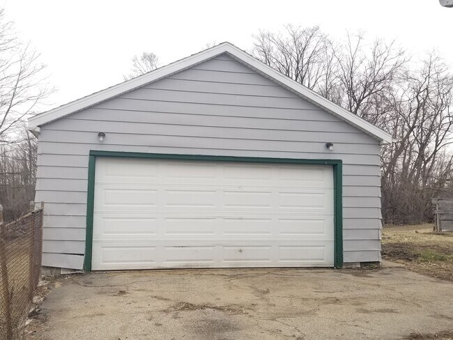 Foto del edificio - 2028 E South St