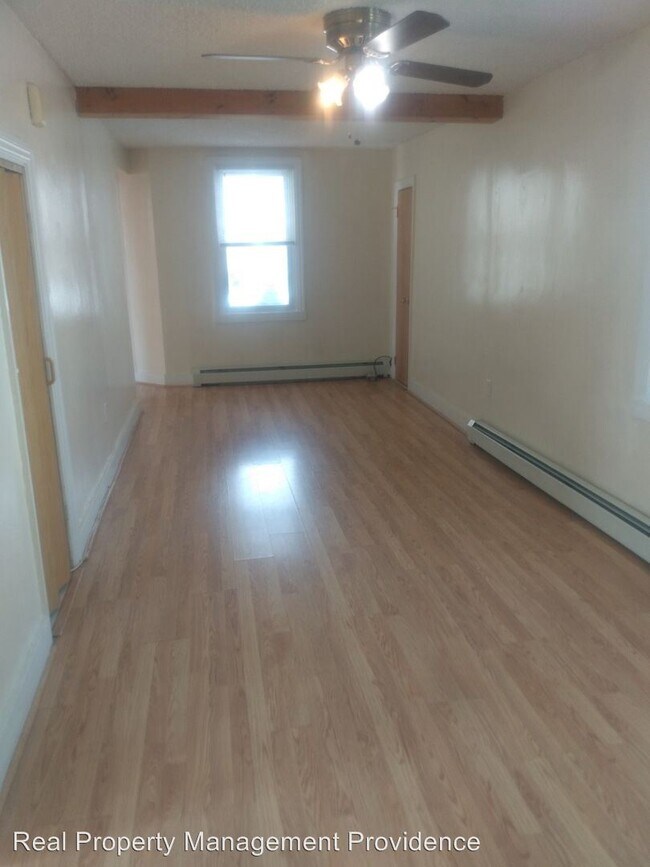 Building Photo - 93 N Bend St