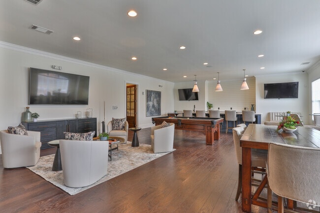 RIVERSTONE APARTMENTS photo'