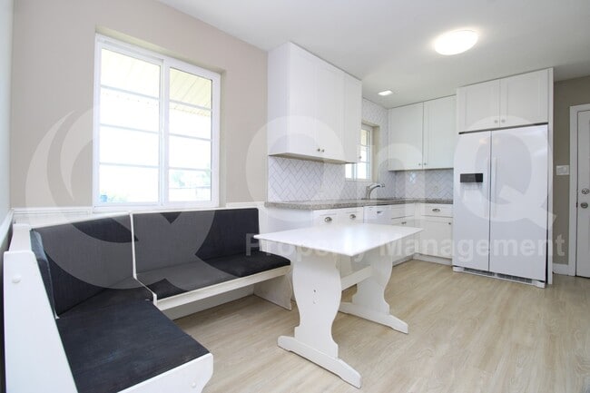 Foto del edificio - 916 E Bethany Home Rd
