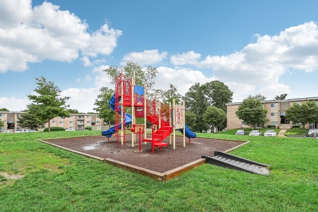 Foto del edificio - Andrews Ridge Apartments