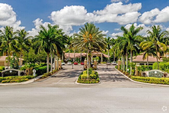 Building Photo - Portofino Jensen Beach