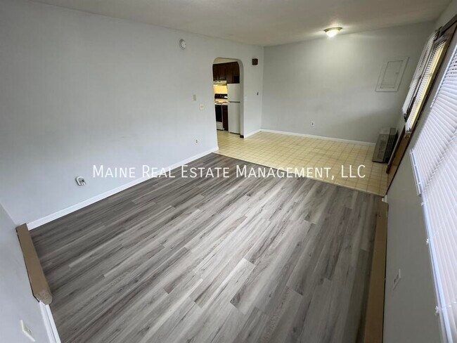 Foto del edificio - 202 Main Rd