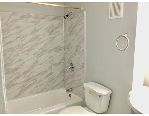 Foto del edificio - 18 Nelson Dr