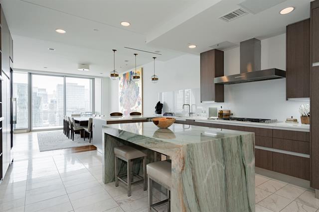 Foto del edificio - 3130 N Harwood St