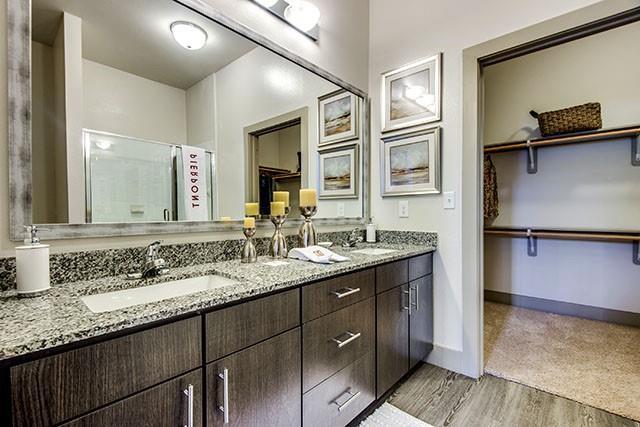 Foto del edificio - 23770 Springwoods Village Pkwy