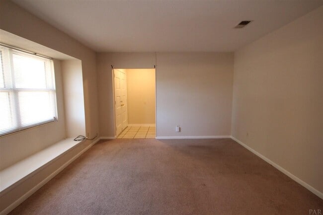 Building Photo - 5595 San Gabriel Dr