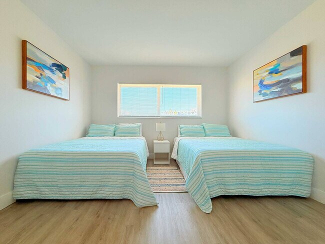 Foto del edificio - 3626 NE 168th St