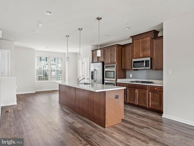 Building Photo - 43706 Winterberry Wy