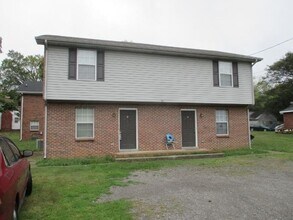 Building Photo - 811 Stafford St
