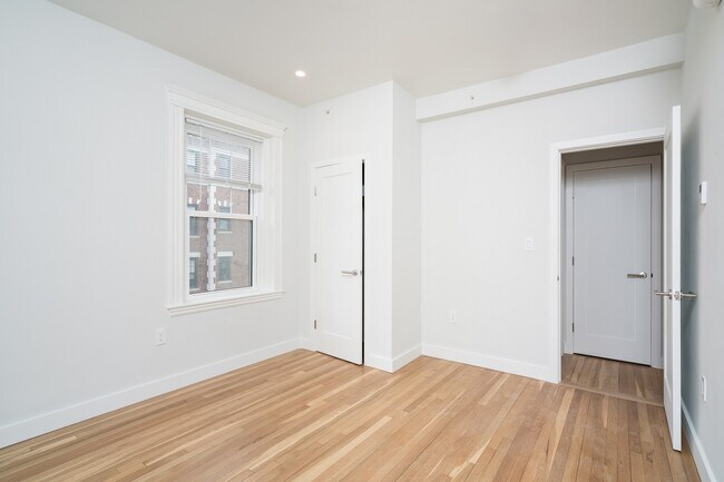 Foto del edificio - 15 Forest St