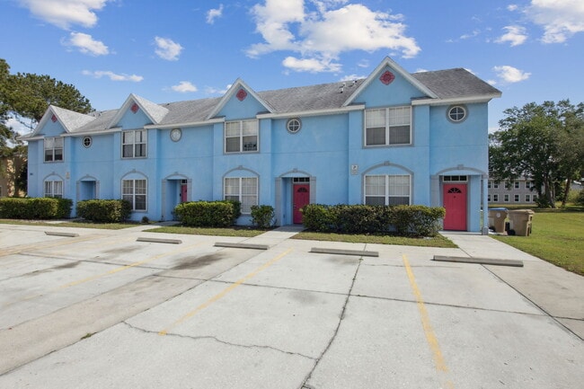 Photo - 201 Watts Ln Townhome