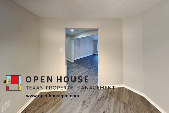 Foto del edificio - 5702 Trail Crest Dr, Arlington