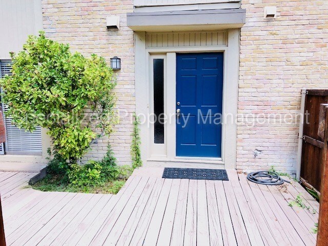 Foto del edificio - 2620 Custer Pkwy