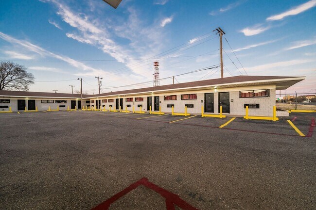 Foto del edificio - La Luna Luxury Suites