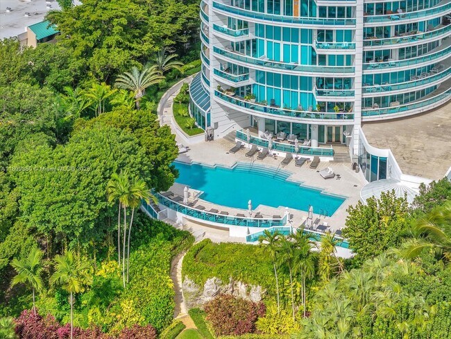 Foto del edificio - 2127 Brickell Ave