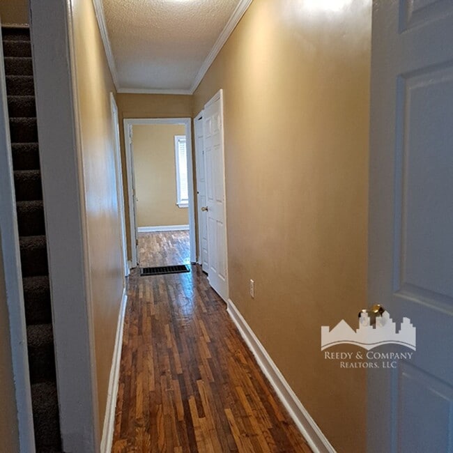 Foto del edificio - 2949 Yale Ave