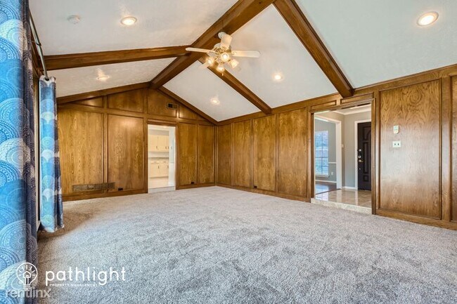 Building Photo - 3 br, 3 bath House - 3617 Knob Hill Dr UNIT