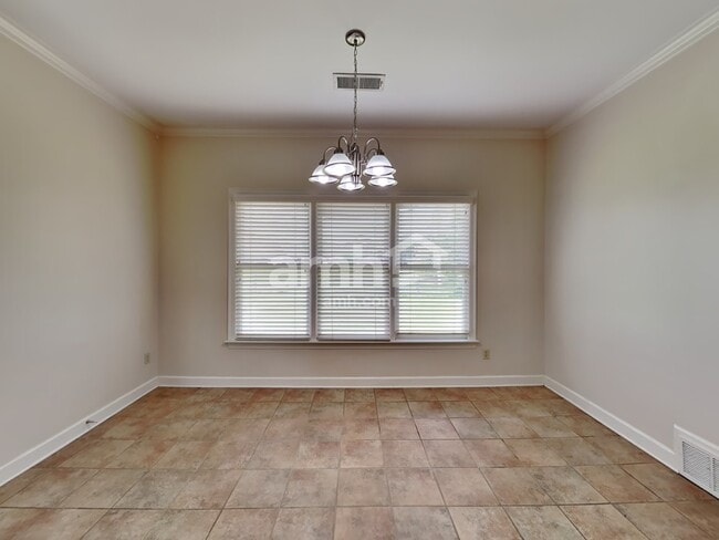 Building Photo - 1641 Kings Pond Cv