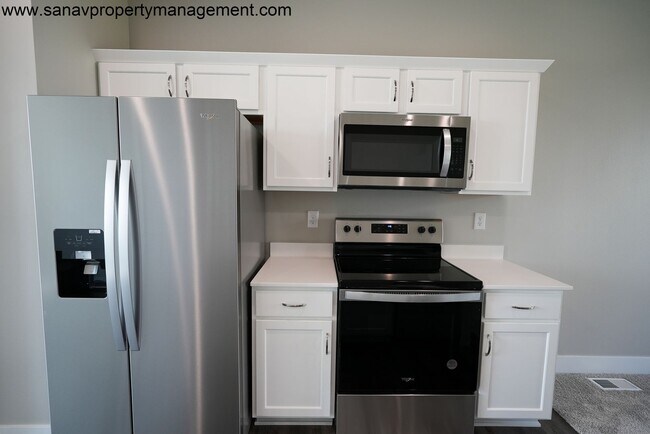 Building Photo - "Modern Elegance: A Must-See Two-Story Hom...