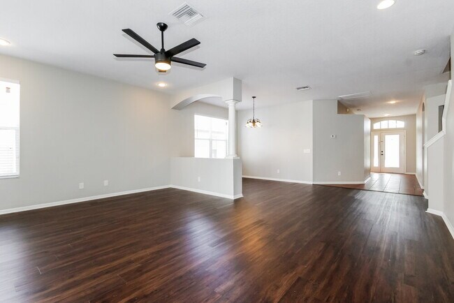 Building Photo - 8204 Abbey Mist Cove